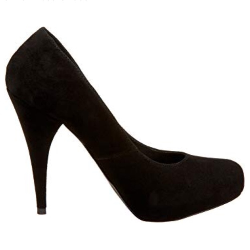 Steve Madden black suede heels